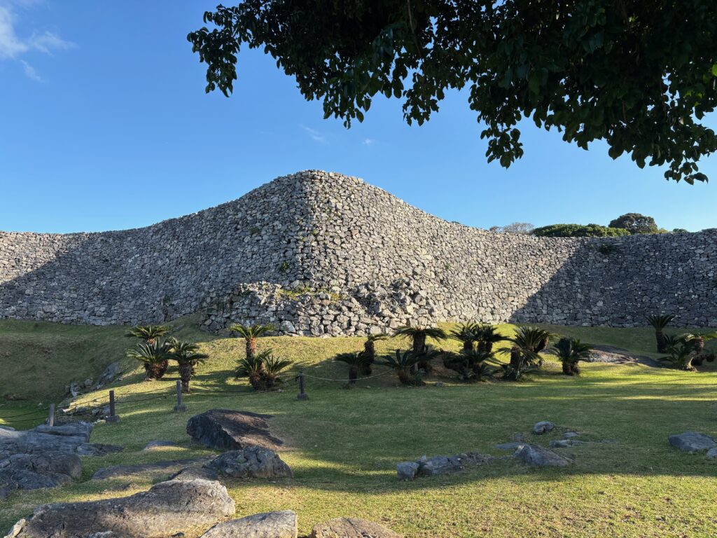 a large pile of rocks